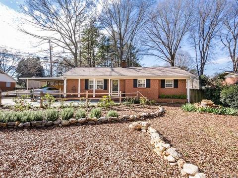 624 E John St, Matthews, NC 28105 photo 1