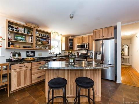 624 E John St, Matthews, NC 28105 photo 11