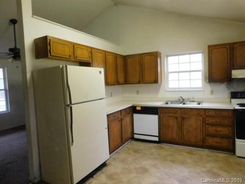 306 Clancy St, Salisbury, NC 28147 photo 2