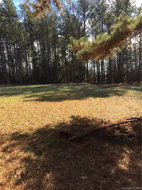 843 Marshall Dr, Concord, NC 28027 photo 5