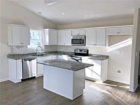 1105 Atherstone St, Conover, NC 28613 photo 4