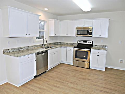 1107 Atherstone St, Conover, NC 28613 photo 7