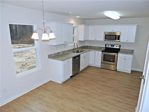 1107 Atherstone St, Conover, NC 28613 photo 5