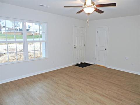1107 Atherstone St, Conover, NC 28613 photo 3