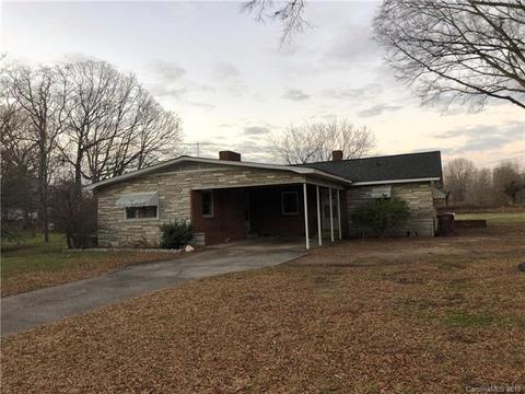 1107 13th St, Kannapolis, NC 28083 photo 2