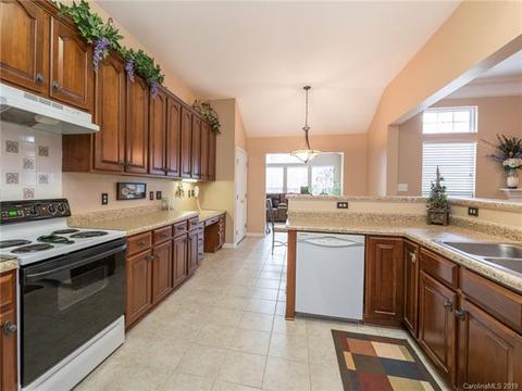 600 Circle Trace Rd, Monroe, NC 28110 photo 3