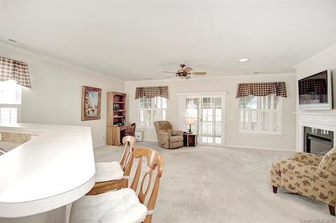 407 Garnet Ct, Fort Mill, SC 29708 photo 8