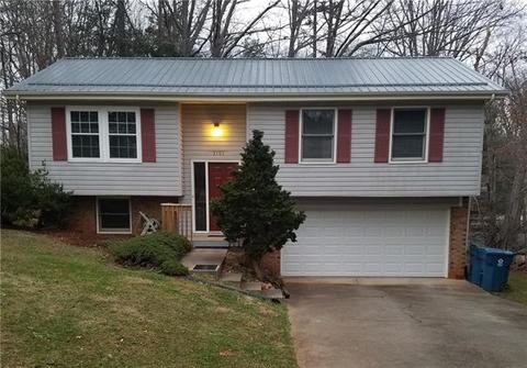 3101 10th Ave, Conover, NC 28613 photo 1