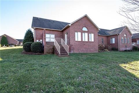 808 3rd St, Conover, NC 28613 photo 3