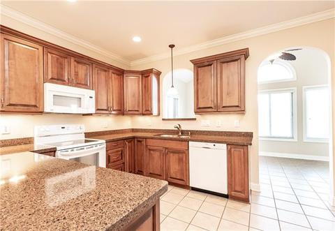 808 3rd St, Conover, NC 28613 photo 10
