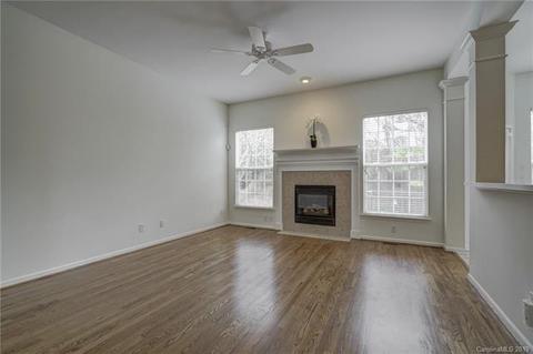 211 Fairview Ln, Davidson, NC 28036 photo 10