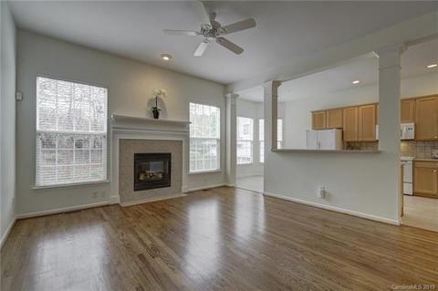 211 Fairview Ln, Davidson, NC 28036 photo 11