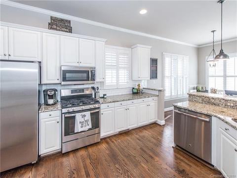 541 Glen Walk Dr, Fort Mill, SC 29708 photo 8