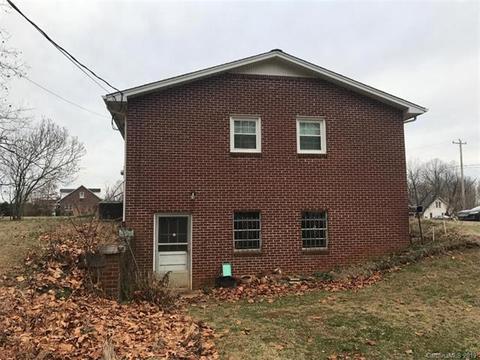 528 E Stagecoach Trl, Fallston, NC 28042 photo 8