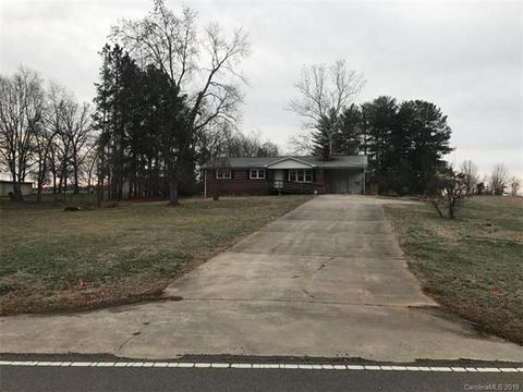 528 E Stagecoach Trl, Fallston, NC 28042 photo 2