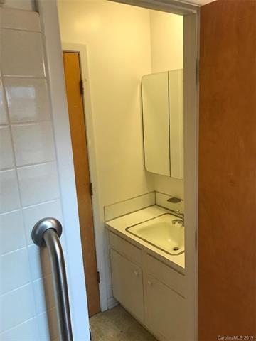 528 E Stagecoach Trl, Fallston, NC 28042 photo 20