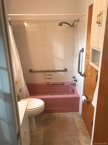 528 E Stagecoach Trl, Fallston, NC 28042 photo 18