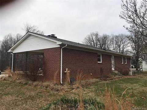 528 E Stagecoach Trl, Fallston, NC 28042 photo 5