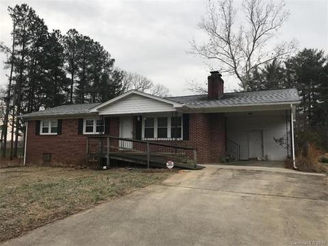 528 E Stagecoach Trl, Fallston, NC 28042 photo 1