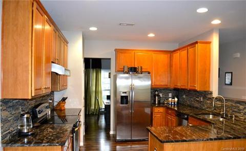 4204 Lawrence Daniel Dr, Matthews, NC 28104 photo 5