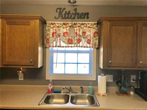 2616 Easter St, Maiden, NC 28650 photo 4