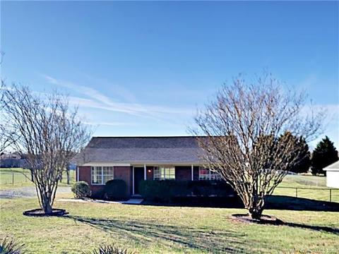 5103 Hampton Meadows Rd, Monroe, NC 28110 photo 1