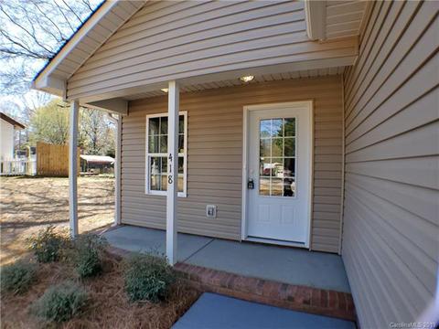 418 Coach St, Kannapolis, NC 28083 photo 3
