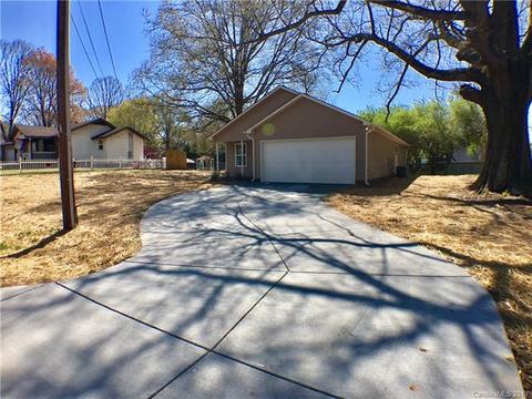 418 Coach St, Kannapolis, NC 28083 photo 1
