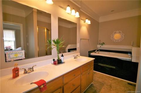 13743 Five Point Rd, Locust, NC 28097 photo 4