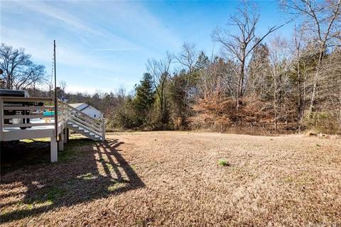 2056 Roadrunner Rd, Clover, SC 29710 photo 23