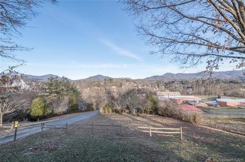 11 Mountainview Dr, Canton, NC 28716 photo 24