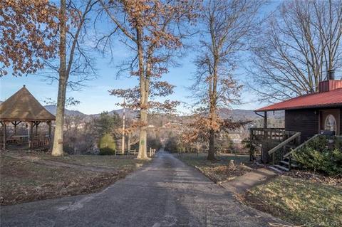 11 Mountainview Dr, Canton, NC 28716 photo 12