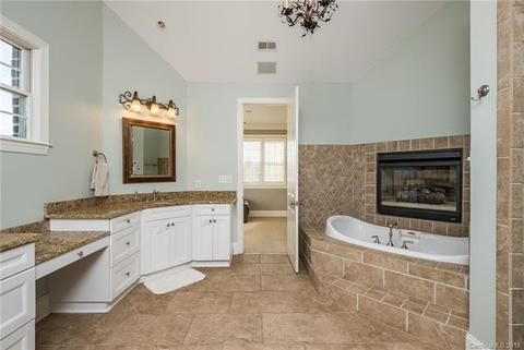18532 Rollingdale Ln, Davidson, NC 28036 photo 17