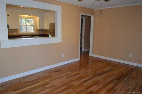 49 Markley Dr, Flat Rock, NC 28731 photo 5