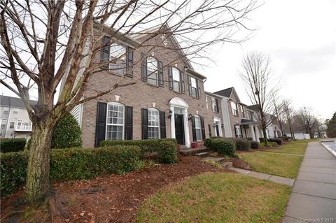 20140 Amy Lee Dr, Cornelius, NC 28031 photo 1