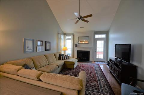 20140 Amy Lee Dr, Cornelius, NC 28031 photo 13