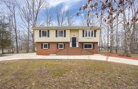 108 Smith St, Wingate, NC 28174 photo 1