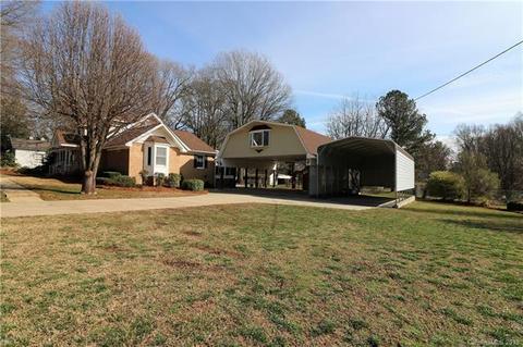 1107 Lancaster Ave, Monroe, NC 28112 photo 2