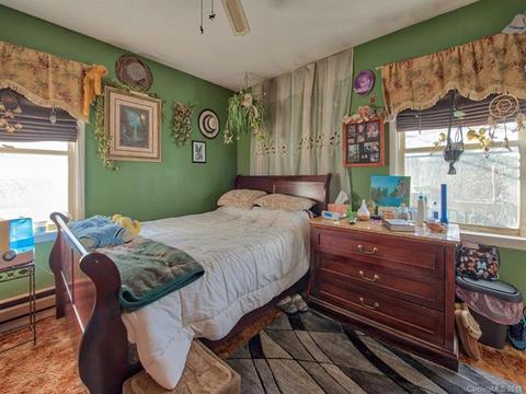 78 Walker St, Clyde, NC 28721 photo 16