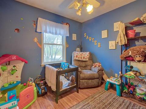 78 Walker St, Clyde, NC 28721 photo 18