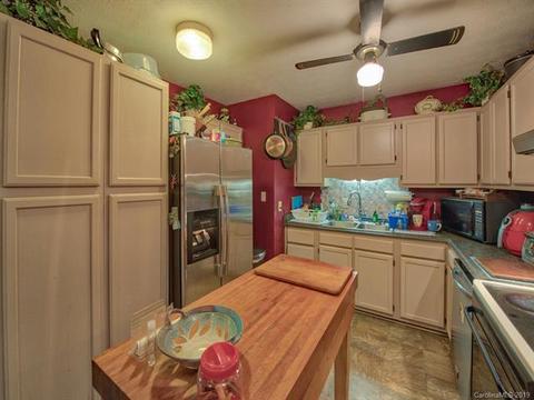 78 Walker St, Clyde, NC 28721 photo 11