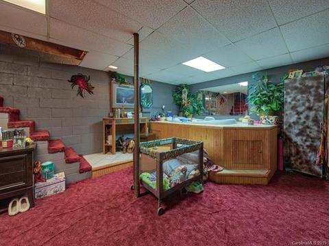 78 Walker St, Clyde, NC 28721 photo 23