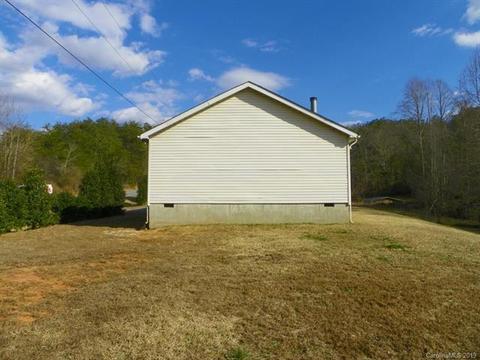 2001 Silver Creek Rd, Mill Spring, NC 28756 photo 5