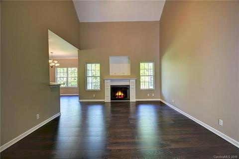 65 Stratford Pl, Sylva, NC 28779 photo 9