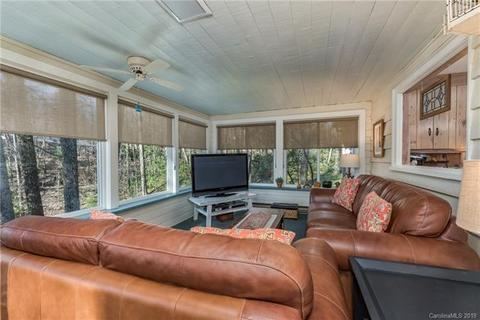 811 Carolina Dr, Tryon, NC 28782 photo 13