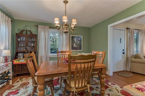 811 Carolina Dr, Tryon, NC 28782 photo 9