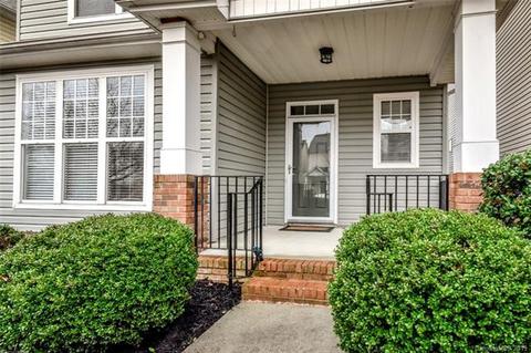 9706 Cadman Ct, Cornelius, NC 28031 photo 2