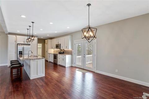 7798 Pinecone Ln, Hickory, NC 28602 photo 11