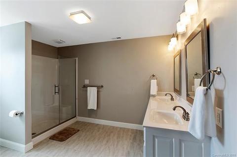 7798 Pinecone Ln, Hickory, NC 28602 photo 25