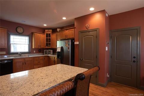 37 Noble Rd, Fairview, NC 28730 photo 12